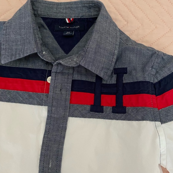 Tommy Hilfiger shirt - Picture 2 of 3